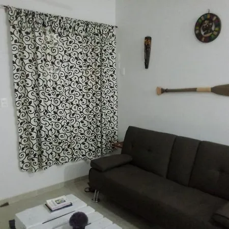 Paseo Areta Apartment